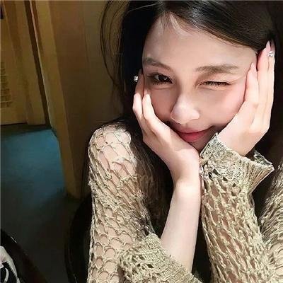 少女无知夜夜春 海报