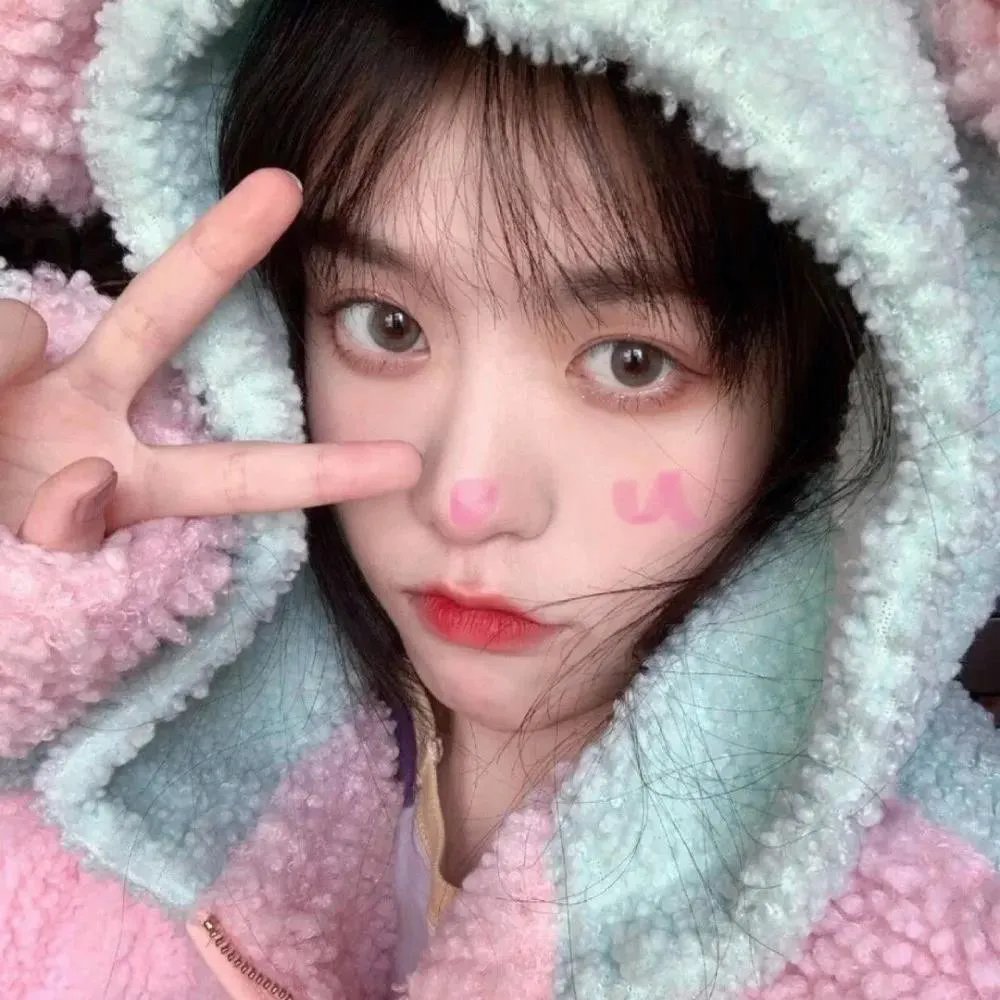 睡美人的诅咒 海报